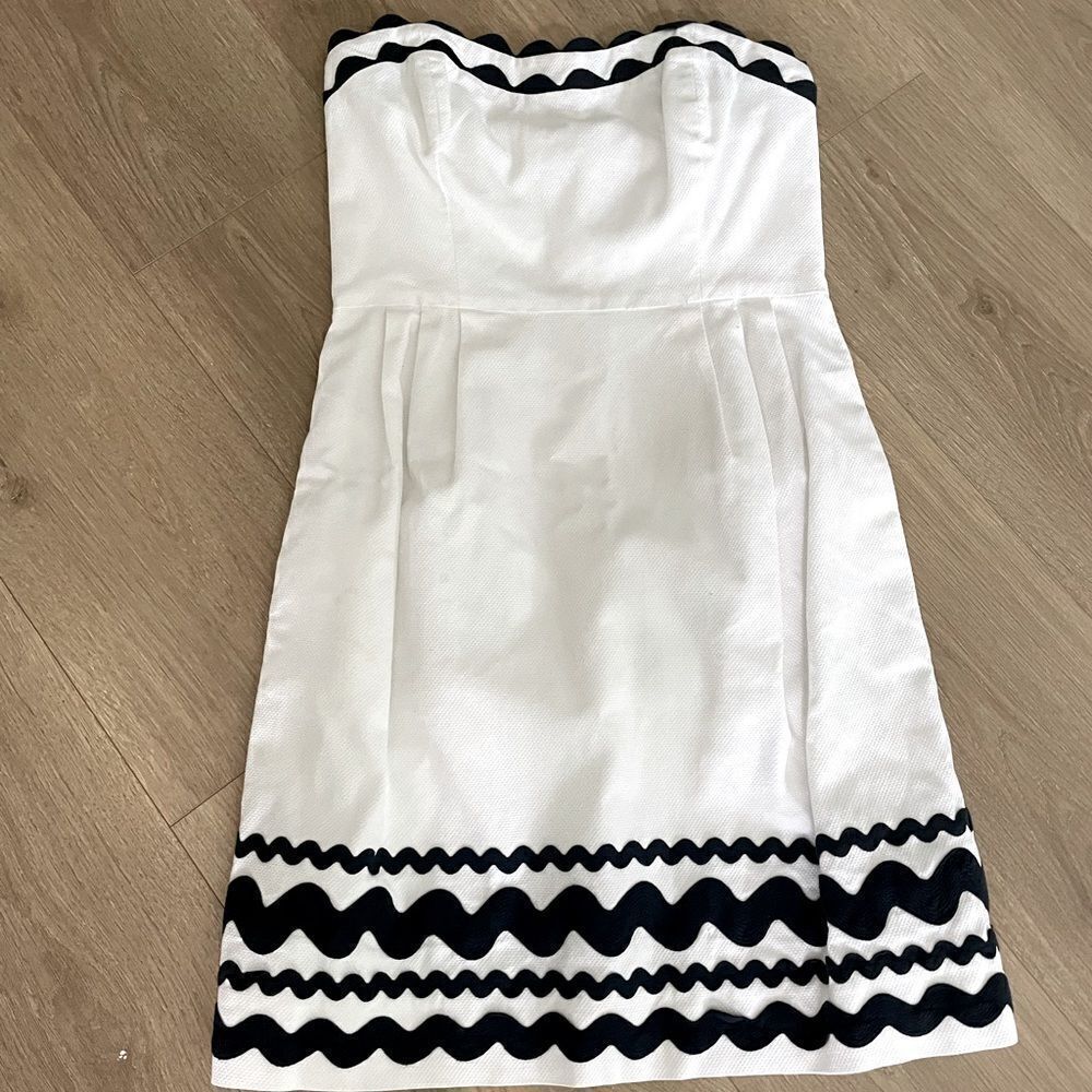 Vineyard Vines Strapless Dress